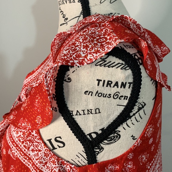 Tularosa Trinity Dress Color: Cherry ScarfSize: S - Picture 11 of 16